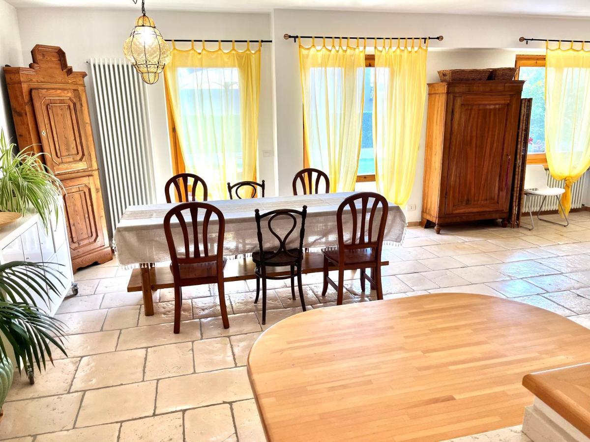 Casa Nicosandi มัลเชซิเน ภายนอก รูปภาพ